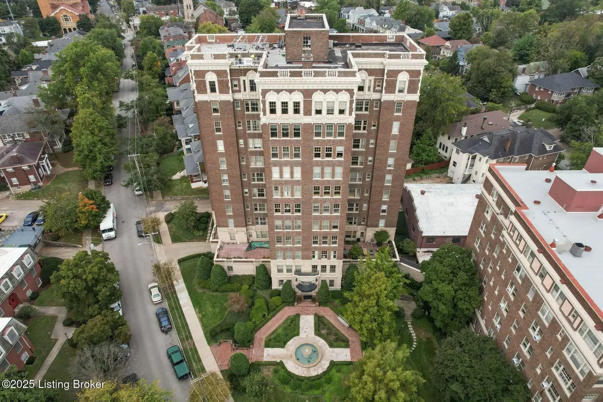 1416 Willow Ave #APT 3B, Louisville, KY 40204 - Image #1