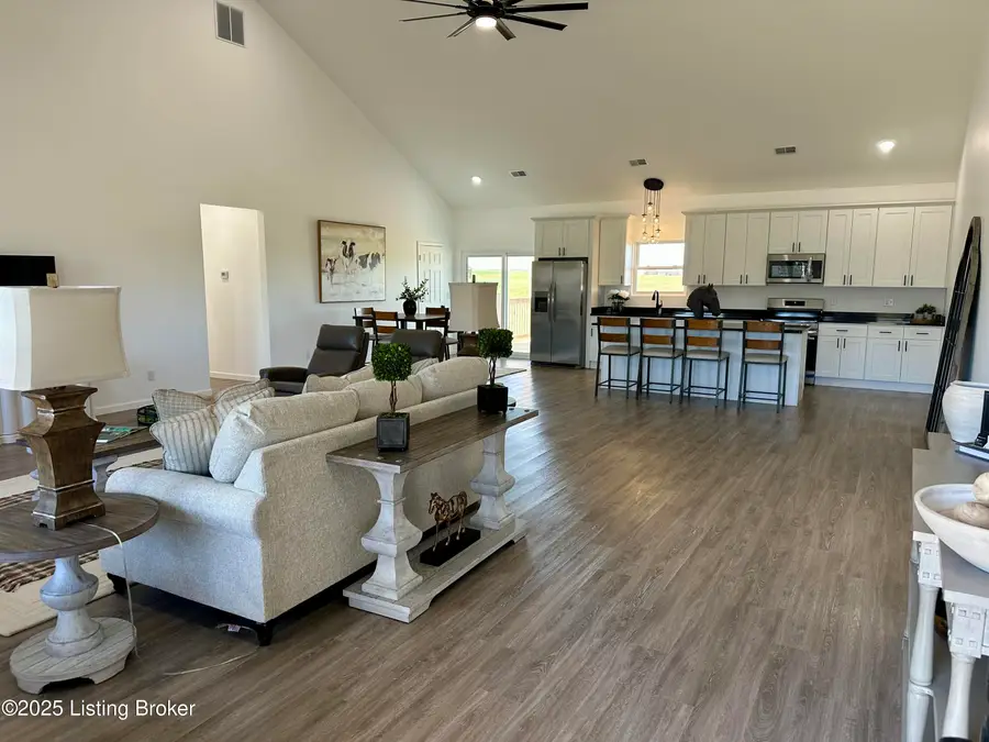 1100 Stafford Ridge Rd, Sanders, KY 41083 - Image #2