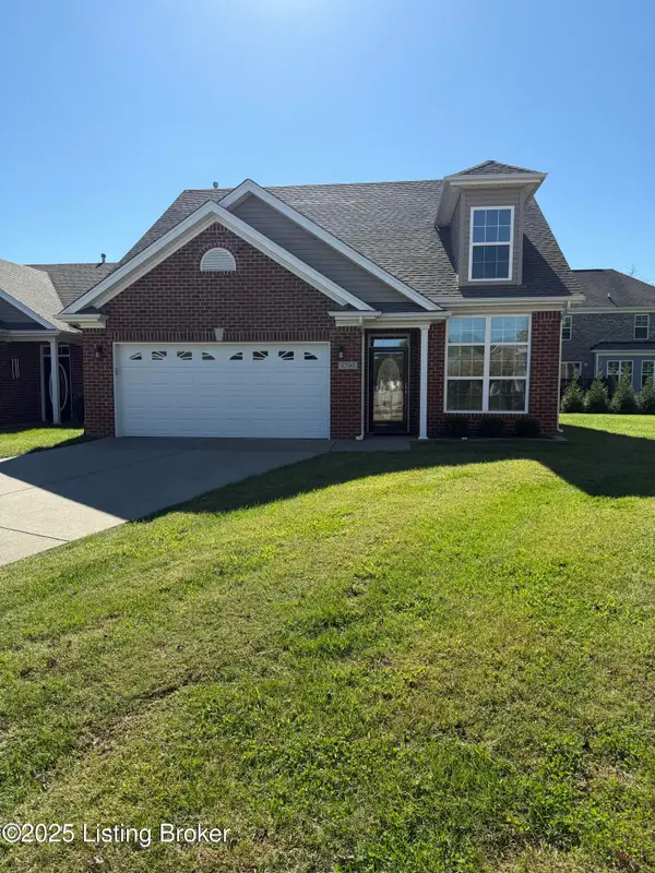 8700 Stony Falls Way, Jeffersontown, KY 40299
