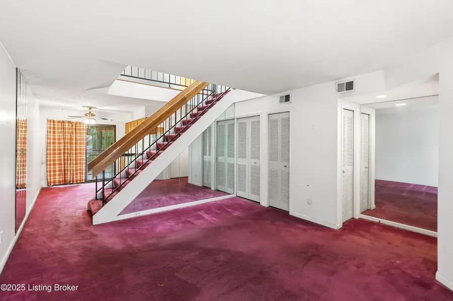 340 Crescent Spring Dr, Louisville, KY 40206 - Image #3