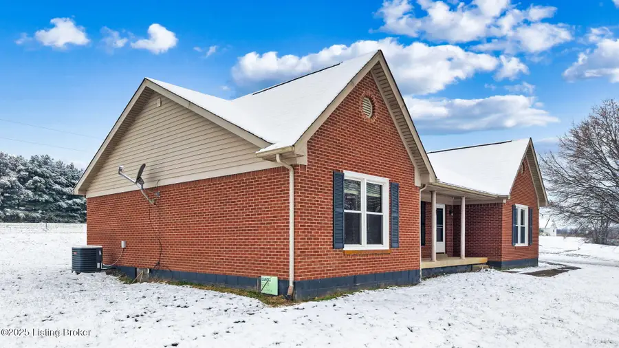 3377 Vigo Rd, Bagdad, KY 40003 - Image #3