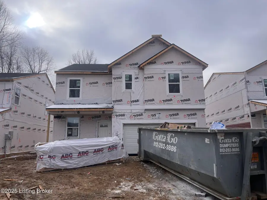 8514 Lysander Dr, Louisville, KY 40214 - Image #3