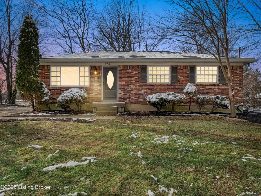 3704 Ethelwood Dr, Louisville, KY 40299 - Image #2