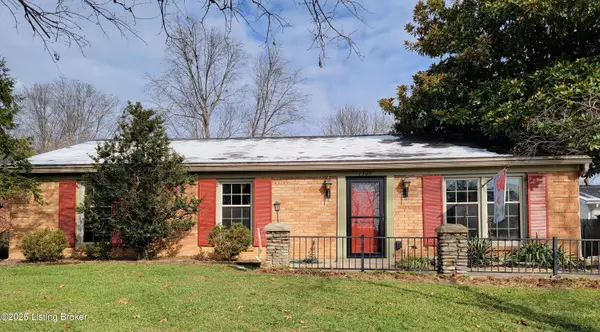1305 Pollitt Ct, Louisville, KY 40223