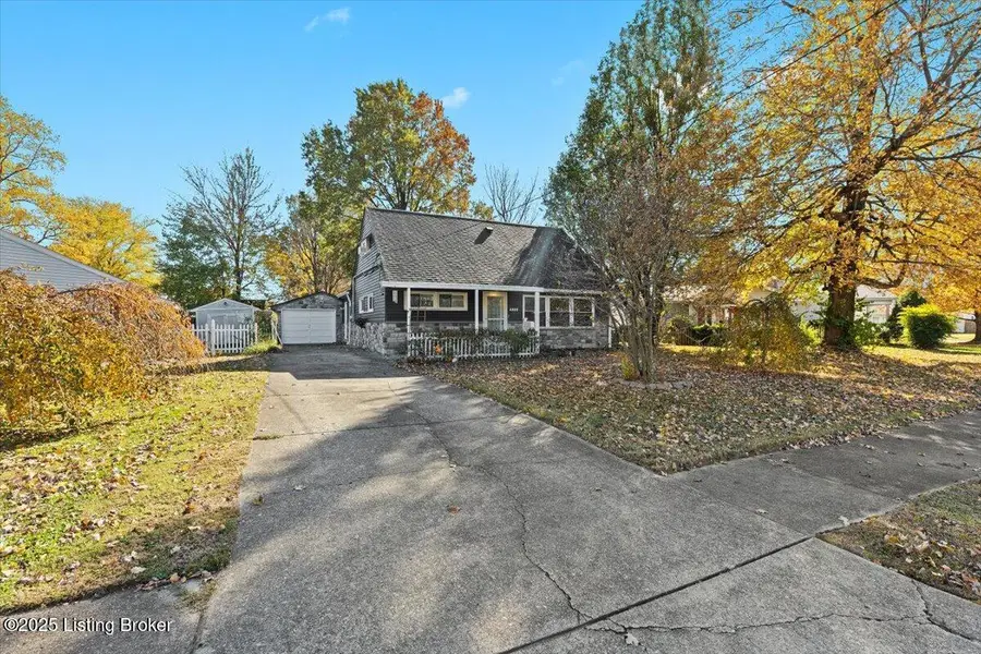 4800 Bluebird Ave, Lynnview, KY 40213 - Image #3