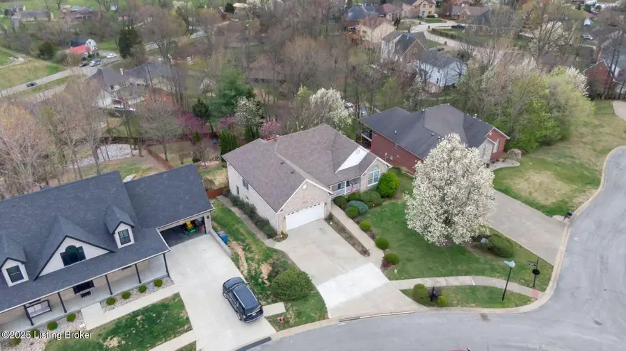 4420 Stone Wynde Dr, Louisville, KY 40272 - Image #3