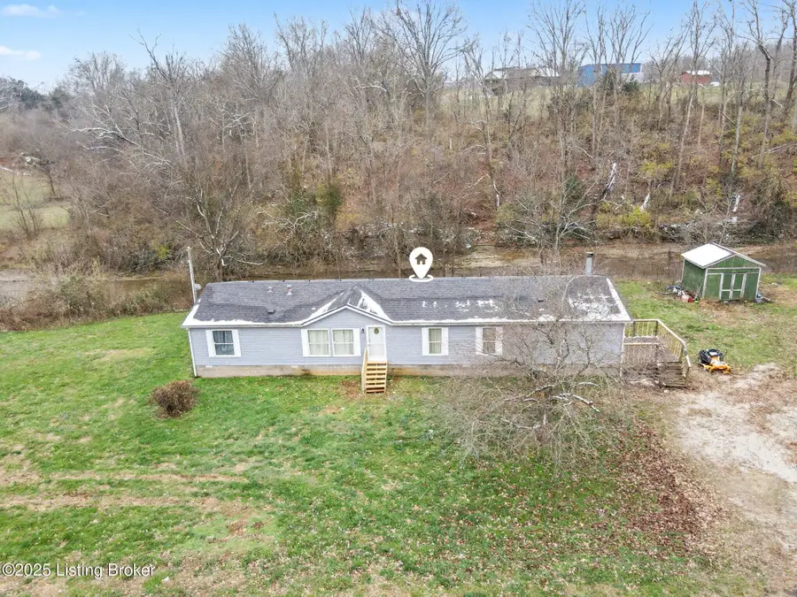 3900 Highgrove Rd, Coxs Creek, KY 40013 - Image #2