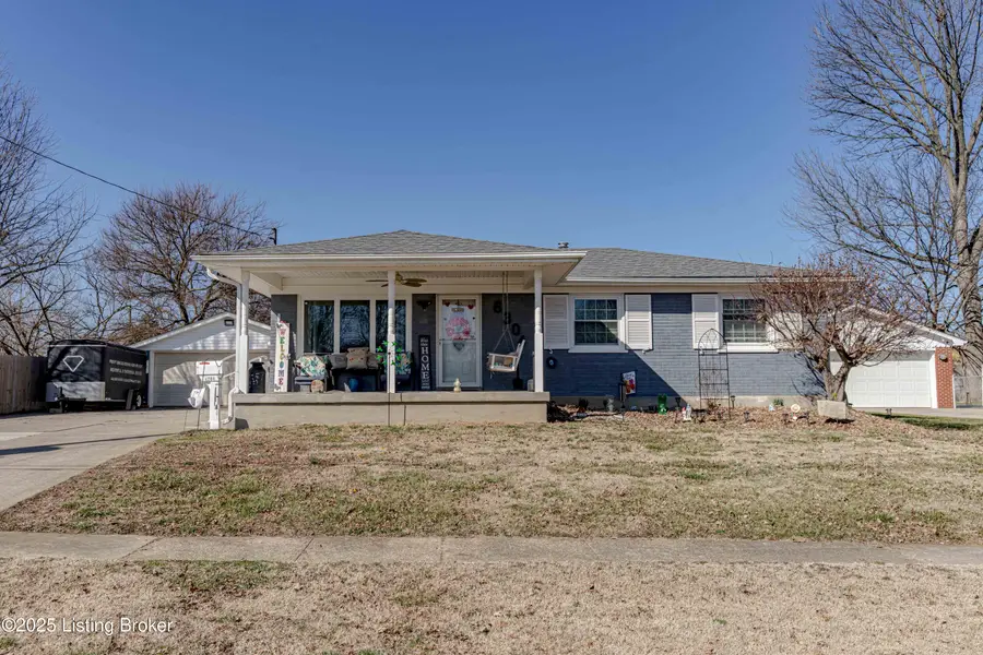 6304 Nigel Dr, Louisville, KY 40216 - Image #2