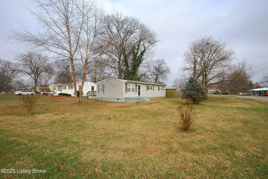 1105 Clay Ave, Louisville, KY 40219 - Image #2