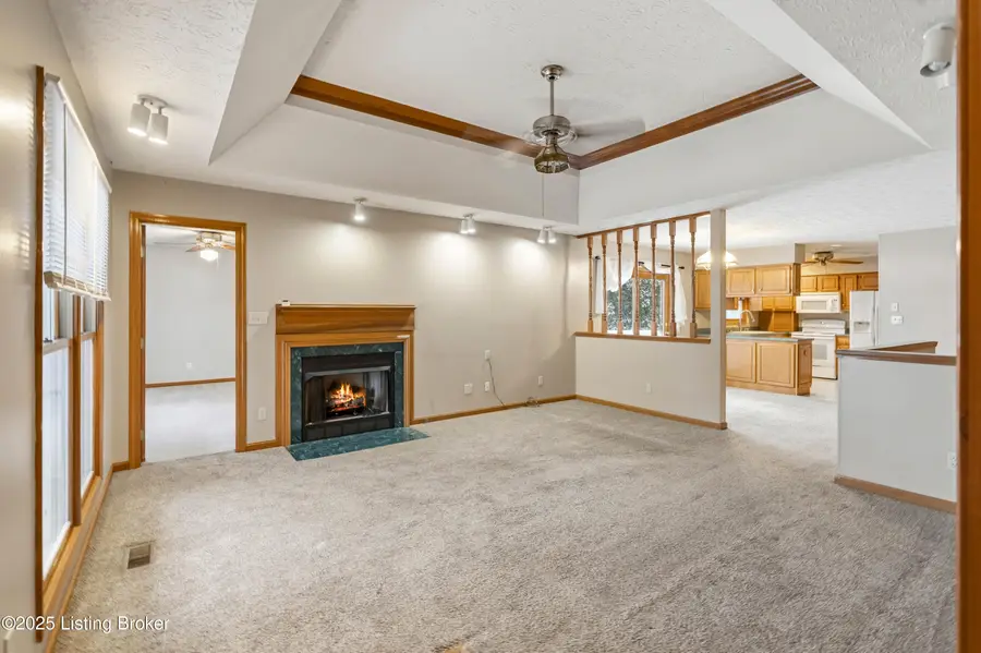 529 Honeysuckle Rd, Shelbyville, KY 40065 - Image #3