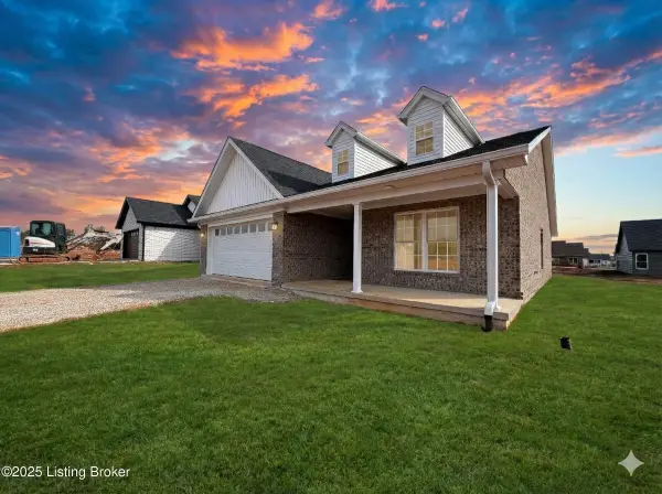 25 Paislynne Ct, Brandenburg, KY 40108