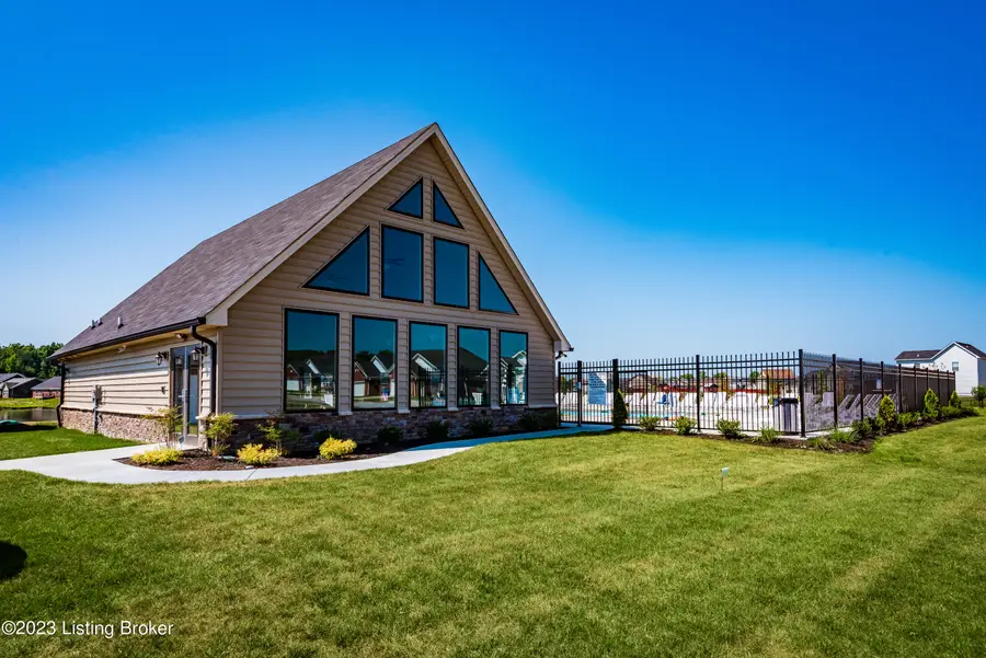 490 Mud Hen Dr, Shepherdsville, KY 40165 - Image #2