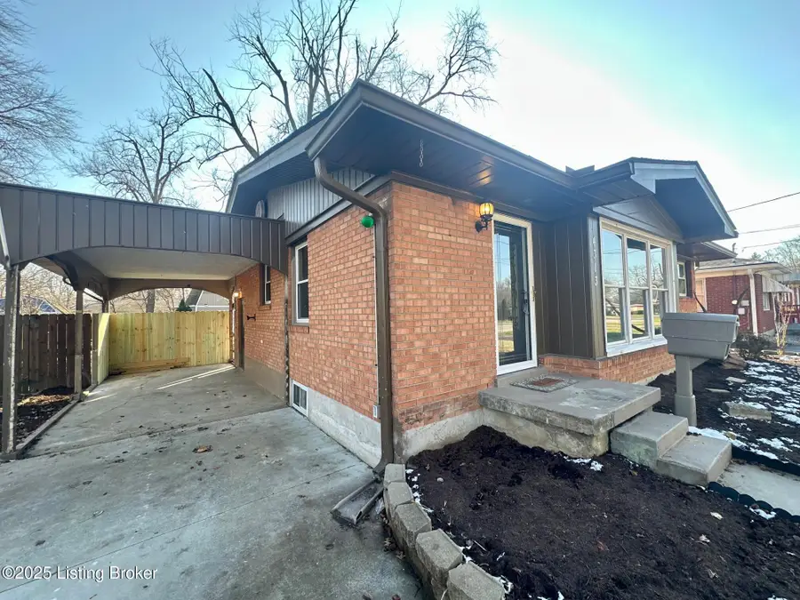 4313 Dohn Ave, Louisville, KY 40216 - Image #3
