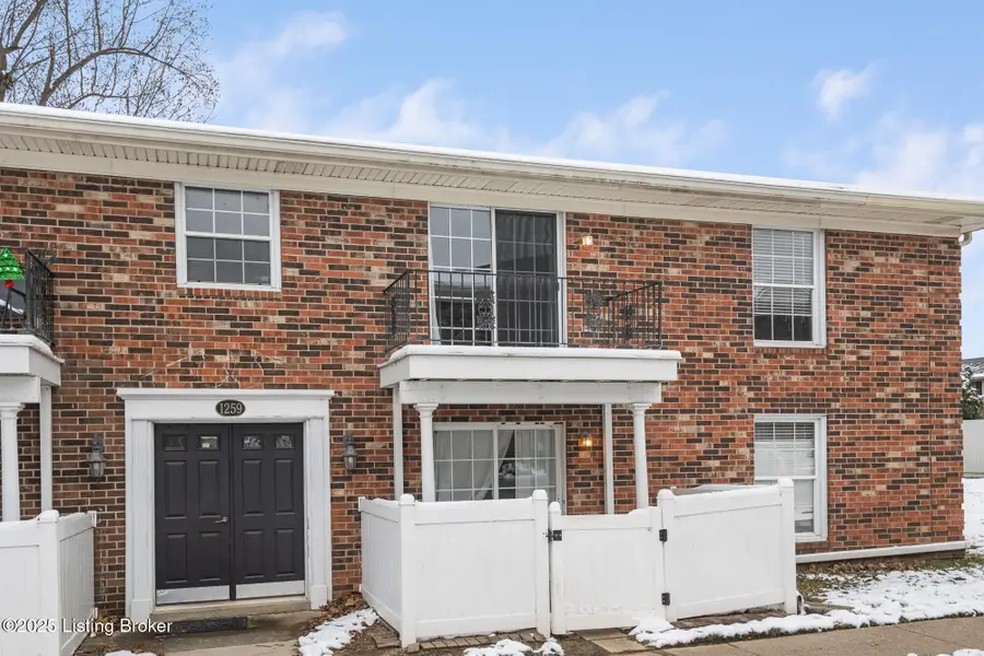 1259 Westlynne Way #7, Louisville, KY 40222 - Image #2