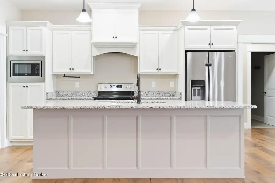 421 Robin Way, Shepherdsville, KY 40165 - Image #3