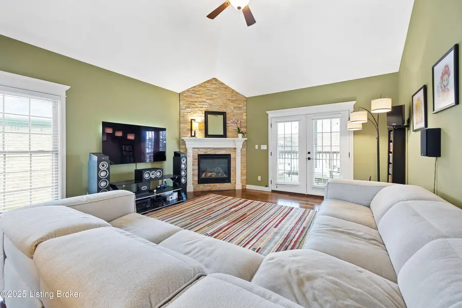 11101 Pebble Creek Dr, Louisville, KY 40241 - Image #3