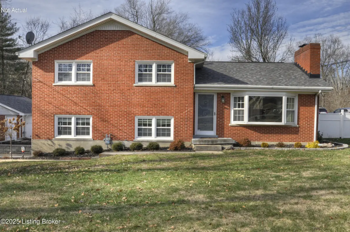 8923 Beulah Church Rd, Louisville, KY 40291 - Image #1