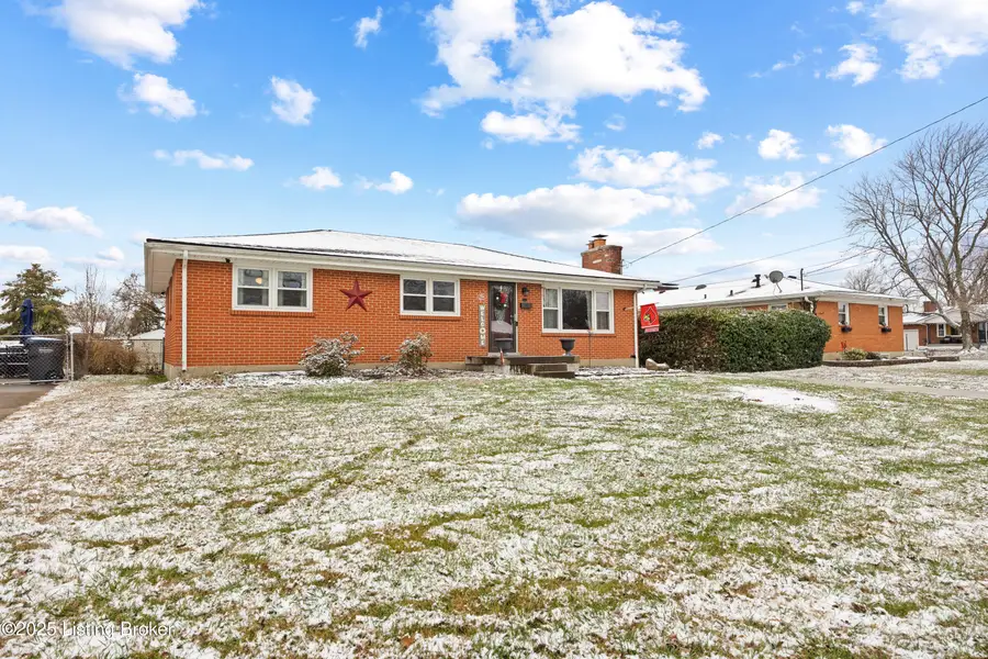 7304 Tangelo Dr, Louisville, KY 40228 - Image #2