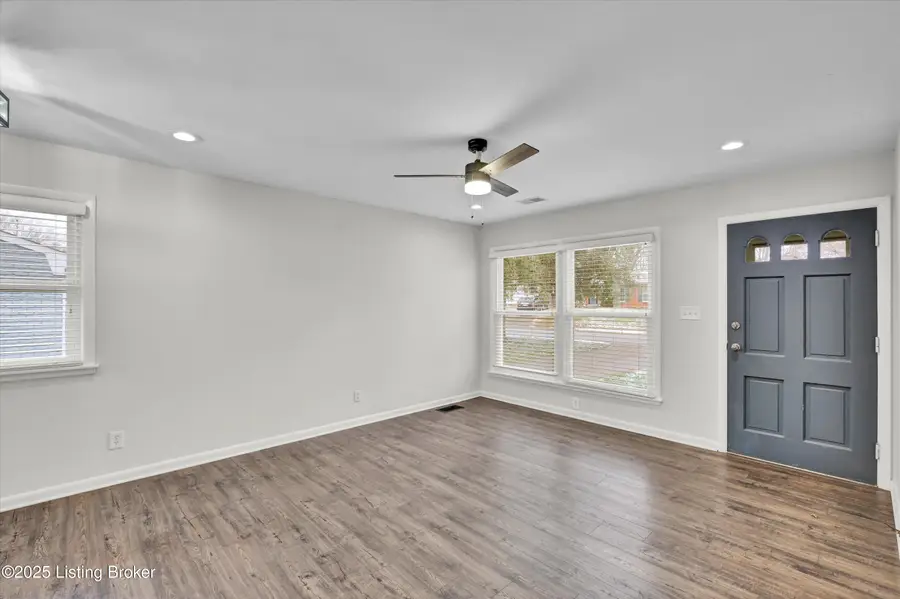 3512 Barclay Dr, Louisville, KY 40299 - Image #3