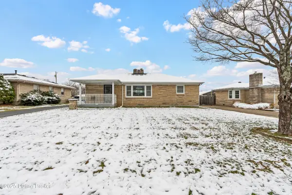 8606 Smithton Rd, Louisville, KY 40219