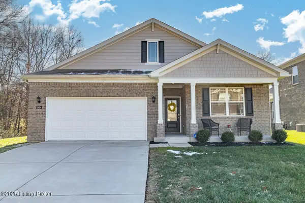 5804 Kellie Woods Dr, Louisville, KY 40258