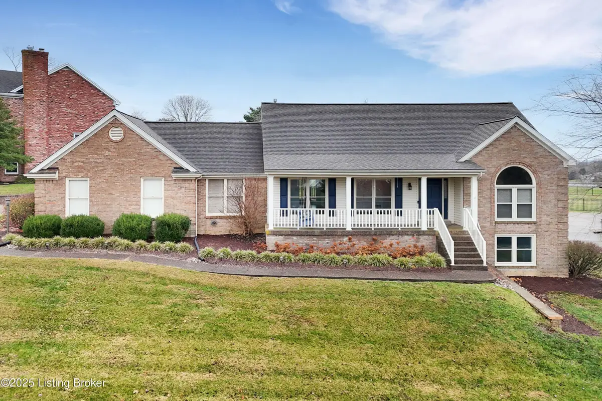 1708 Mahogany Run Dr, La Grange, KY 40031 - Image #1