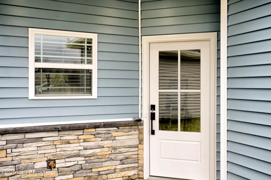 10926 Brookley Dr, Louisville, KY 40229 - Image #3