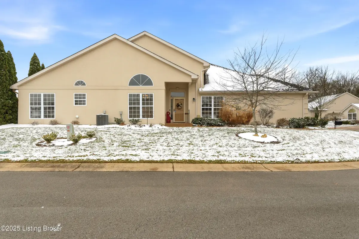 14019 Waters Edge Dr, Louisville, KY 40245 - Image #1