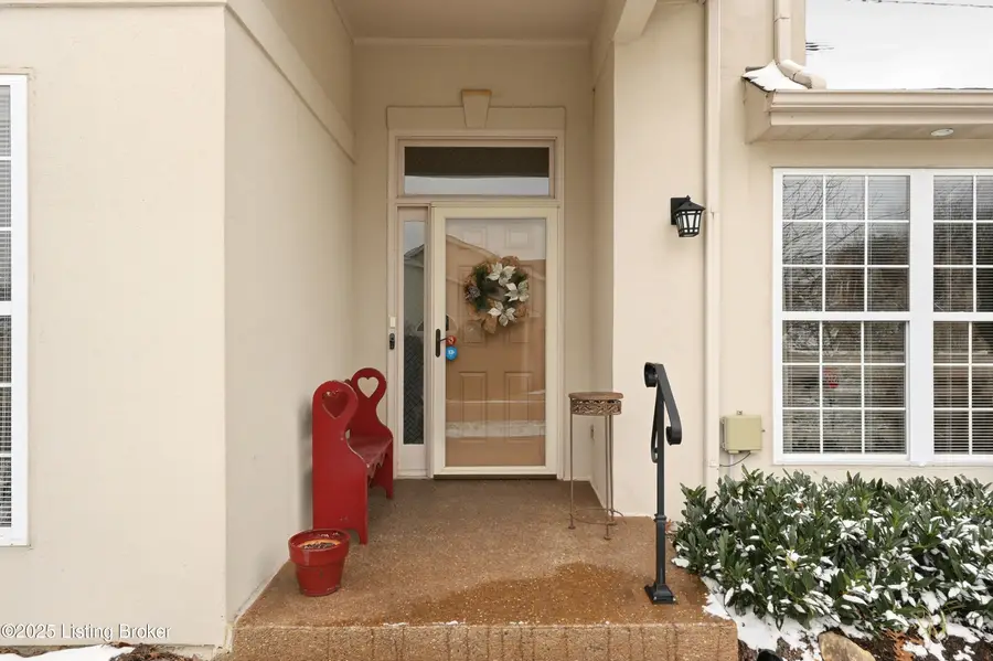 14019 Waters Edge Dr, Louisville, KY 40245 - Image #3