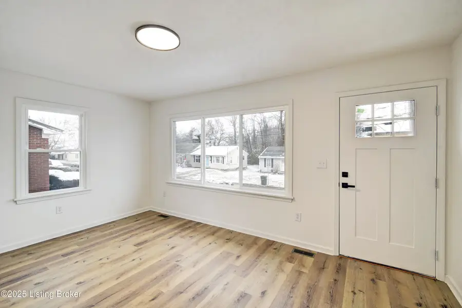 517 Henry St, Elizabethtown, KY 42701 - #2