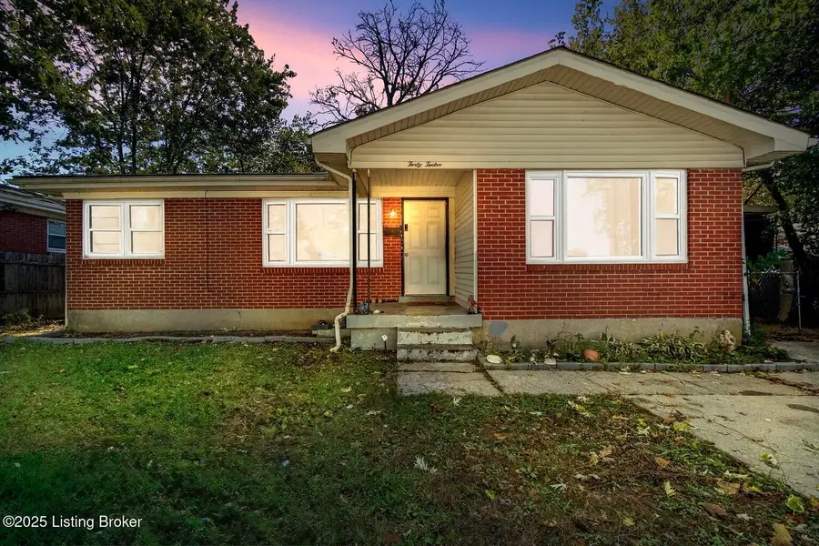 4012 Retreat Rd, Louisville, KY 40219 - Image #2