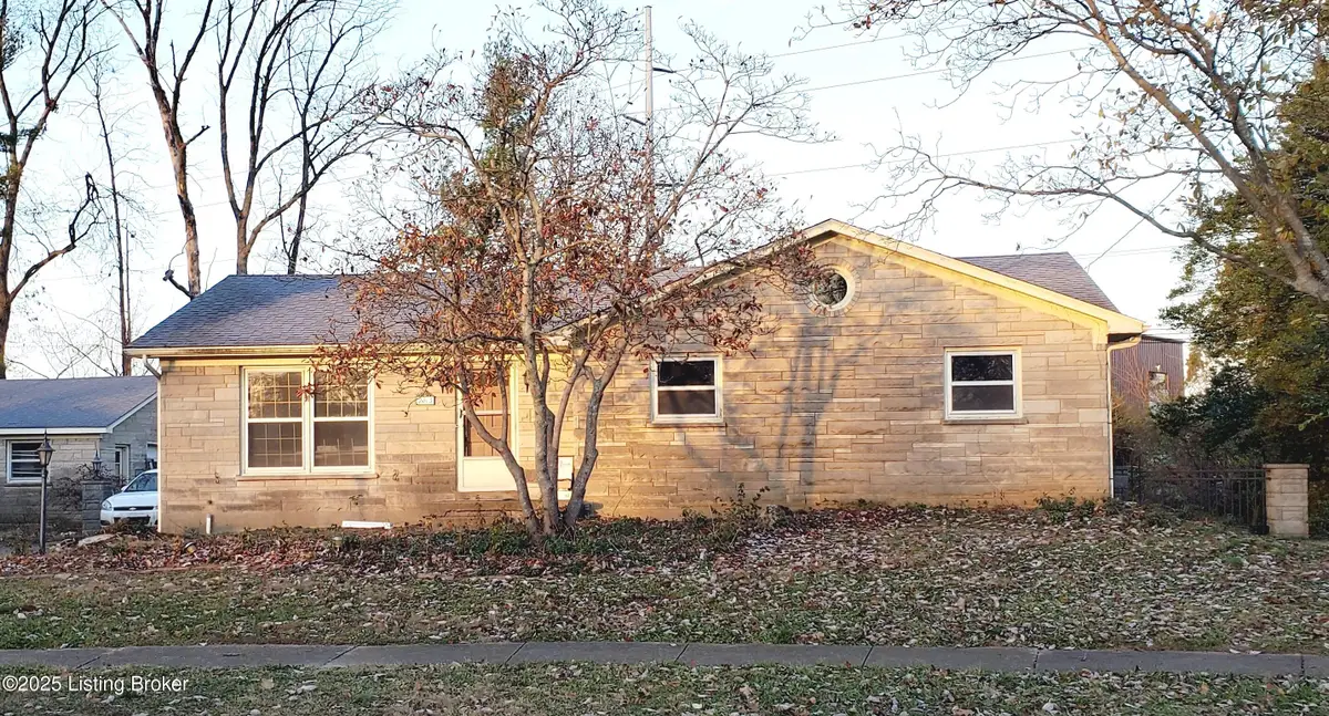 2013 Old Hickory Rd, Louisville, KY 40299 - Image #1