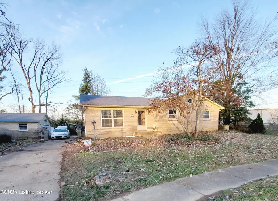 2013 Old Hickory Rd, Louisville, KY 40299 - Image #2