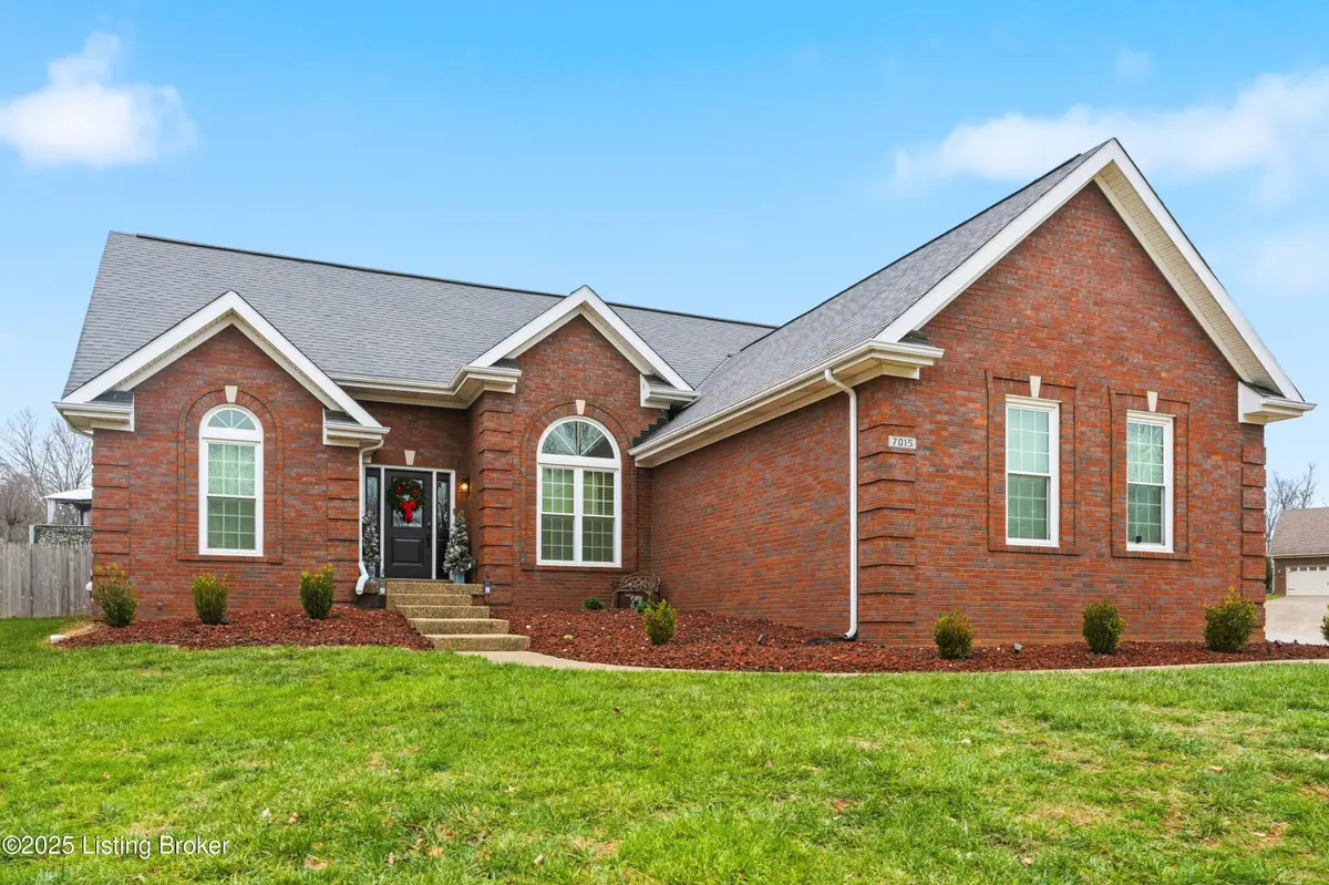 7015 Catalpa Springs Dr, Louisville, KY 40228 - Image #1