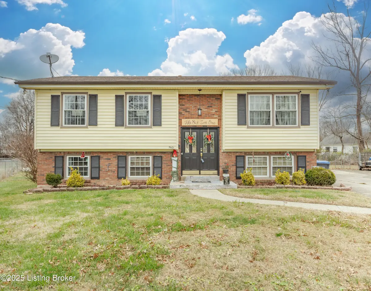 5601 Crabapple Ct, Louisville, KY 40219 - Image #1