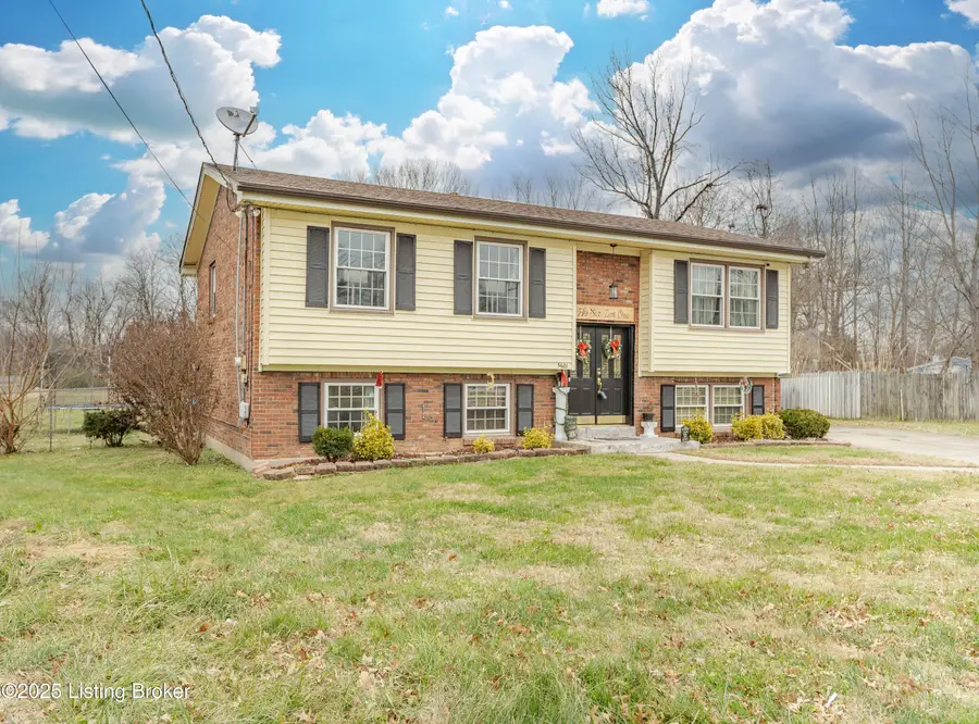 5601 Crabapple Ct, Louisville, KY 40219 - Image #3