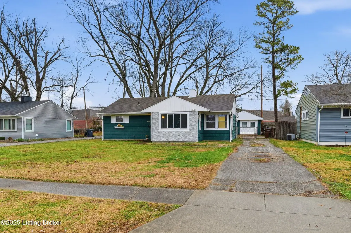 239 Granvil Dr, Louisville, KY 40218 - Image #1