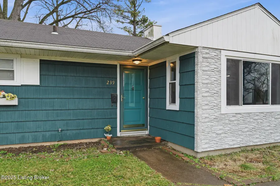 239 Granvil Dr, Louisville, KY 40218 - Image #3