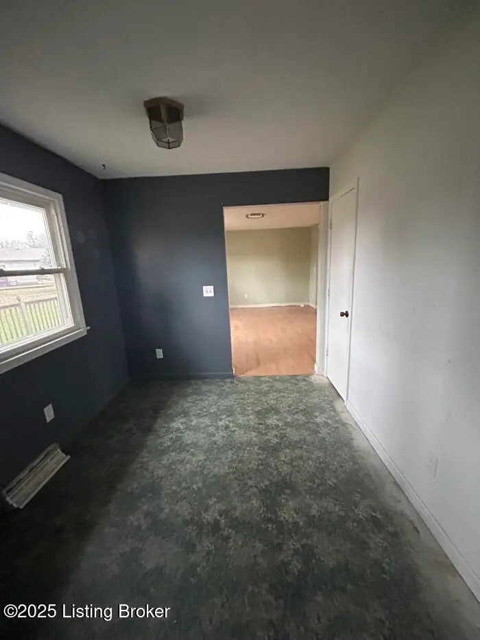 1634 Catalpa Rd, Radcliff, KY 40160 - Image #2