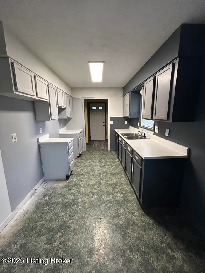 1634 Catalpa Rd, Radcliff, KY 40160 - Image #3