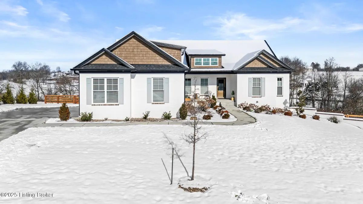 100 Sparrow Ln, Fisherville, KY 40023 - Image #1