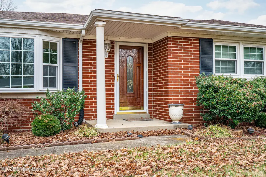 6505 Sherlock Way, Louisville, KY 40228 - Image #3