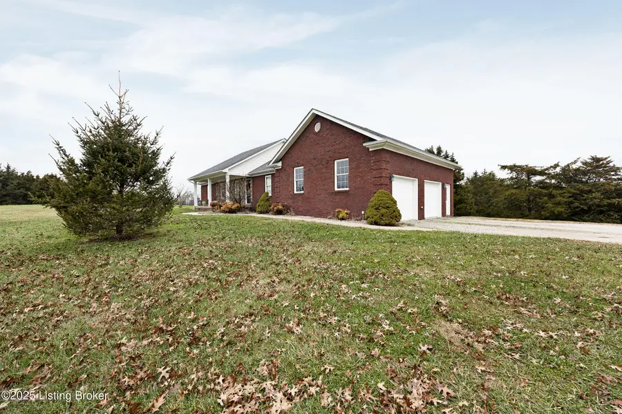 1899 Croake Station Rd, Springfield, KY 40069 - Image #2
