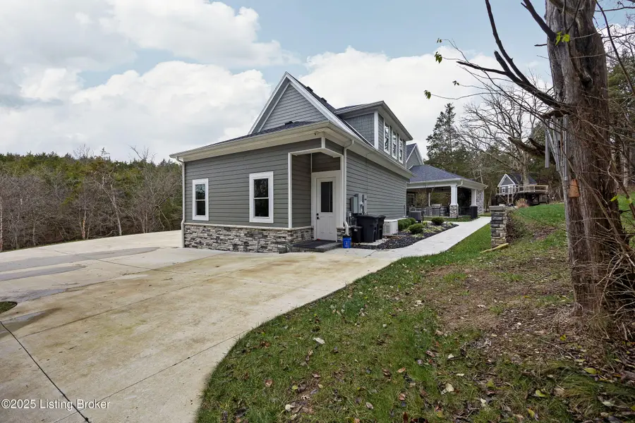 2405 Croake Station Rd, Springfield, KY 40069 - Image #3