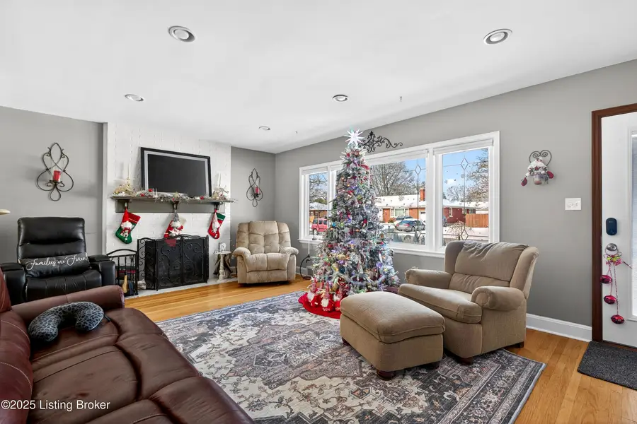 2705 Alice Ave, Louisville, KY 40220 - Image #2