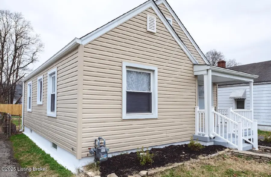 2107 Ratcliffe Ave, Louisville, KY 40210 - Image #3