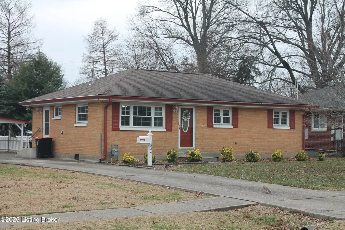 1534 Anna Ln, Louisville, KY 40216 - Image #1