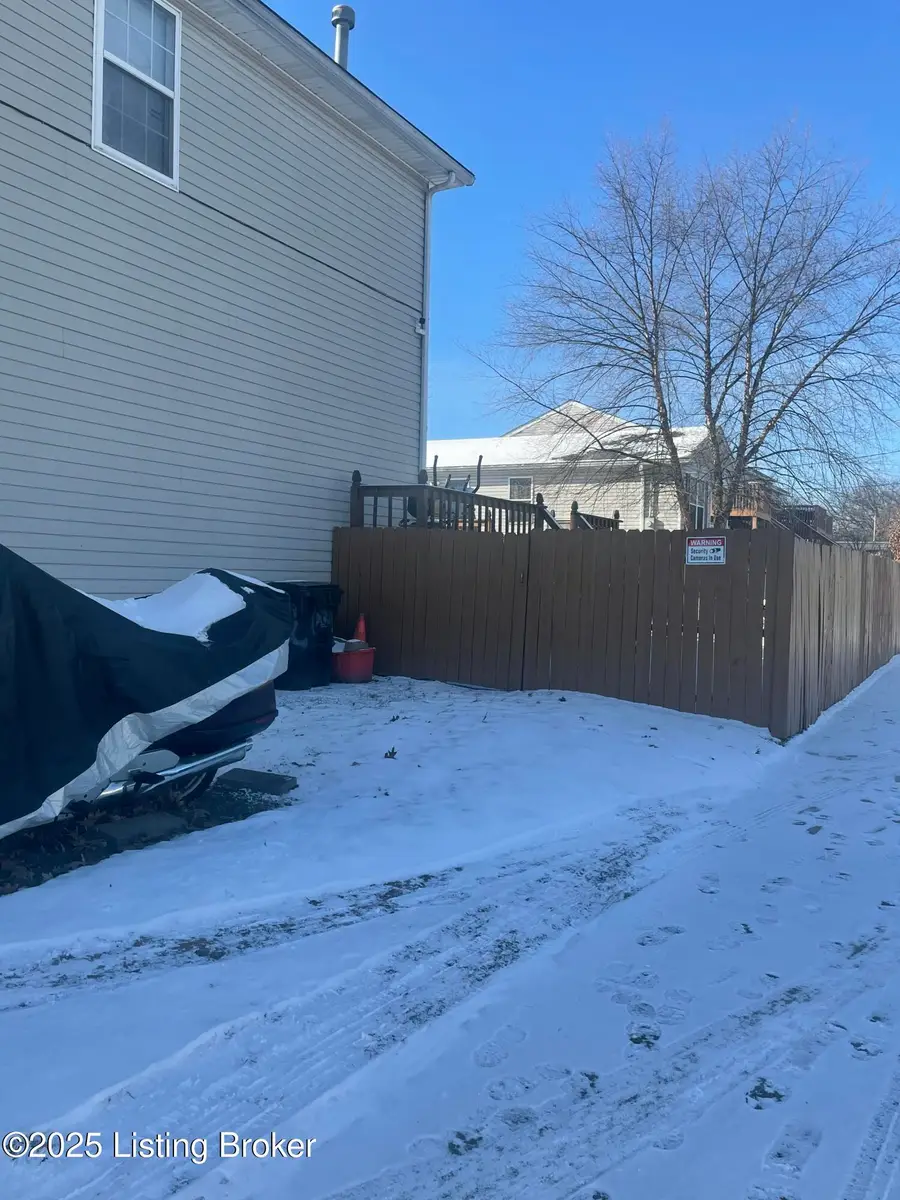 632 S 15th St, Louisville, KY 40203 - Image #2