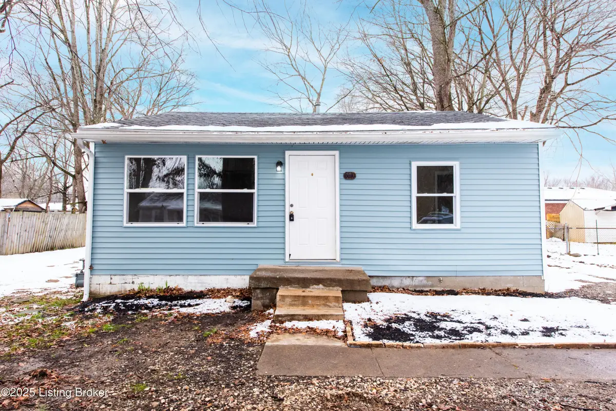 6610 Elmwood St, Louisville, KY 40216 - Image #1