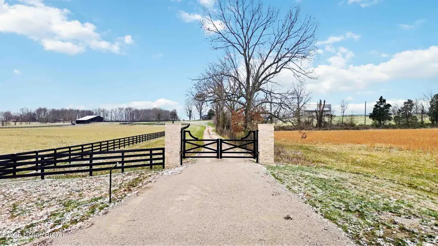 469 Meadowbrook Rd, Richmond, KY 40475 - Image #3